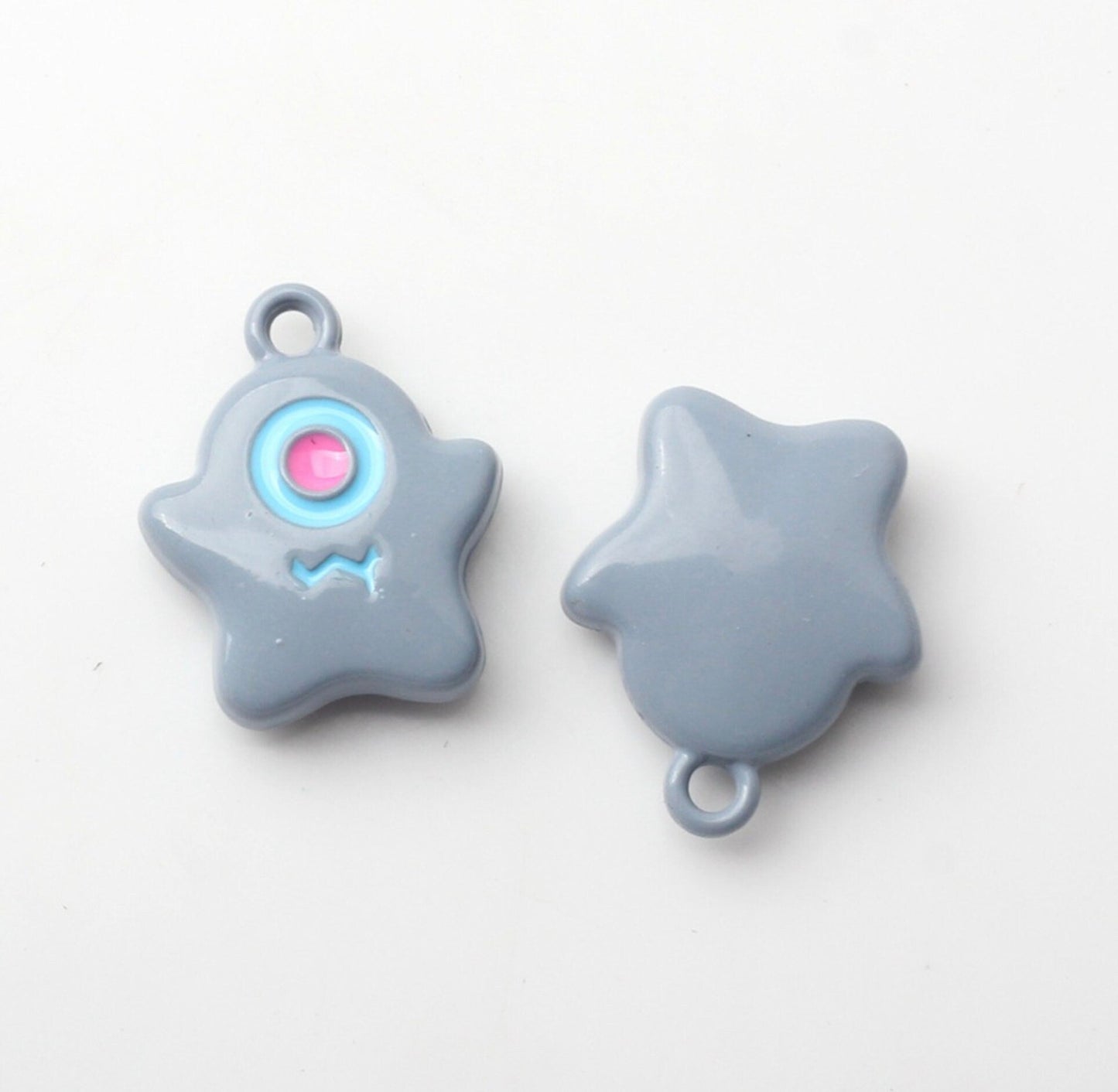 11MM x 13MM Alien Creature Themed Charms