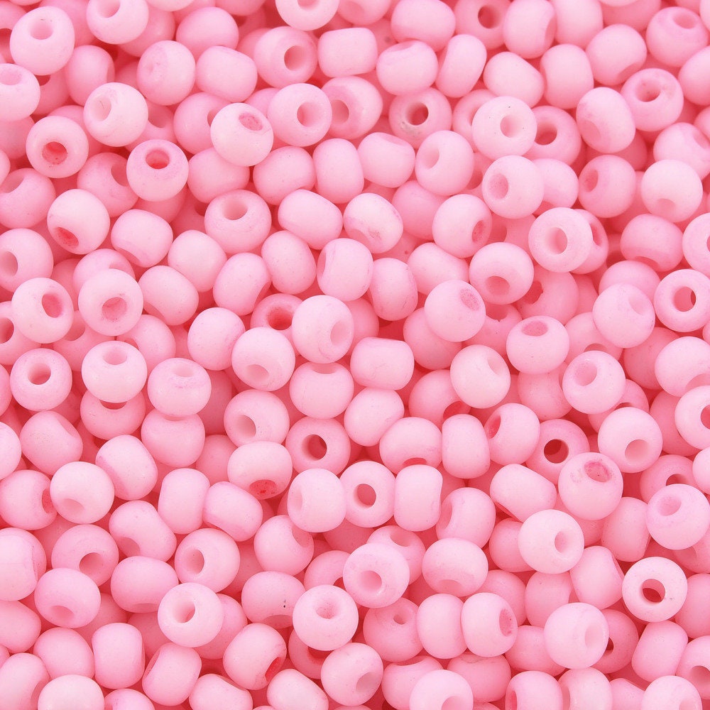 3MM Frosted Pink 8/0 Glass Seed Beads (S048-005)