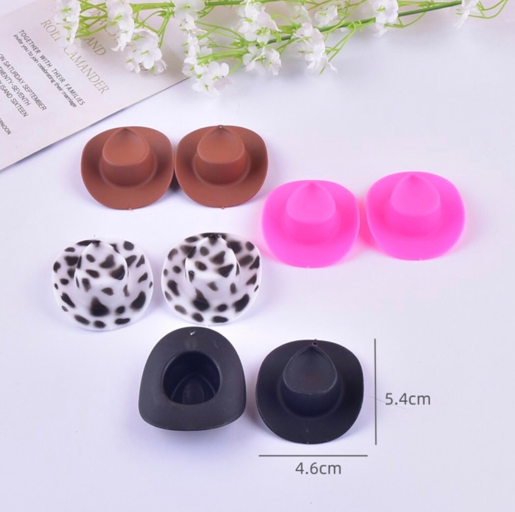 5.4CM x 4.6CM Cowboy Hat Themed Resin Charms
