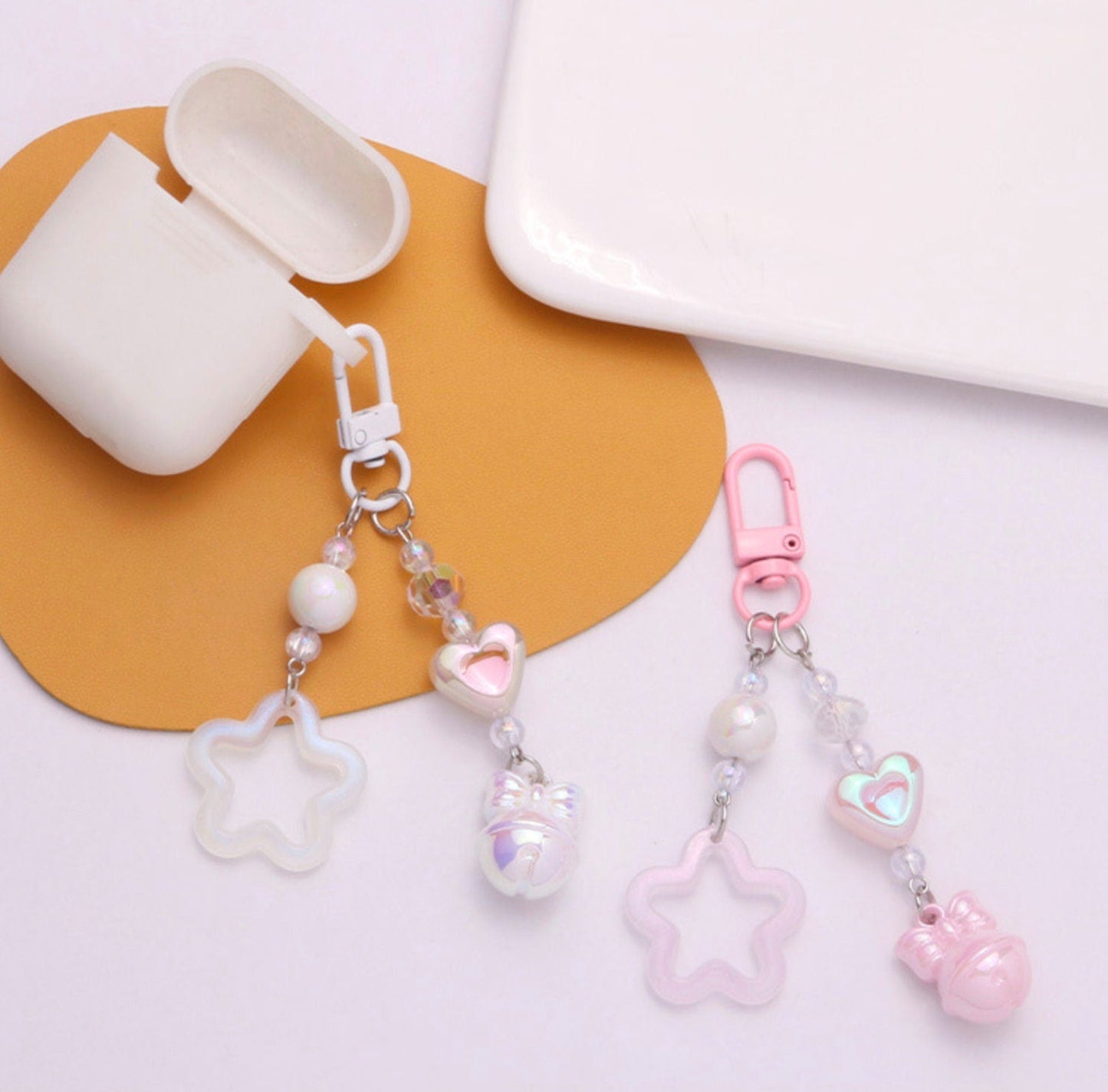 Cute Acrylic Pearlescent Shimmer Cutout Star with Heart Bead Keychain, Key ring