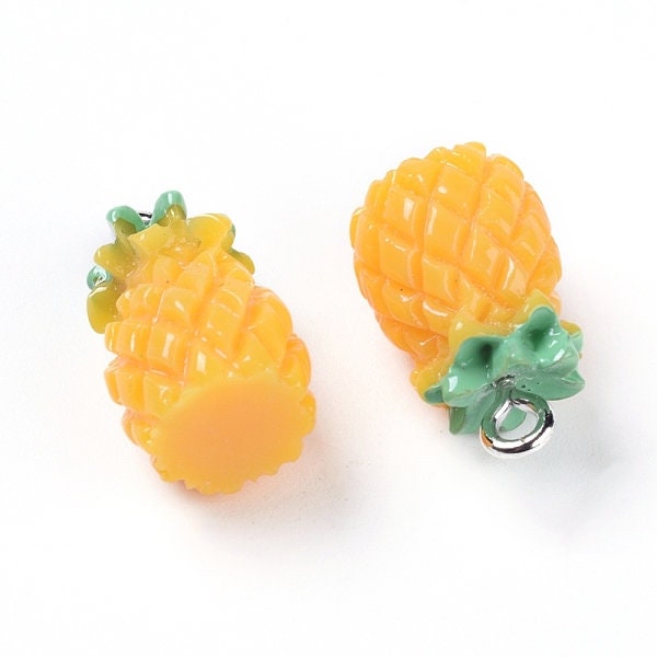 20MM Resin Pineapple, Fruit Themed Charm (20mm)