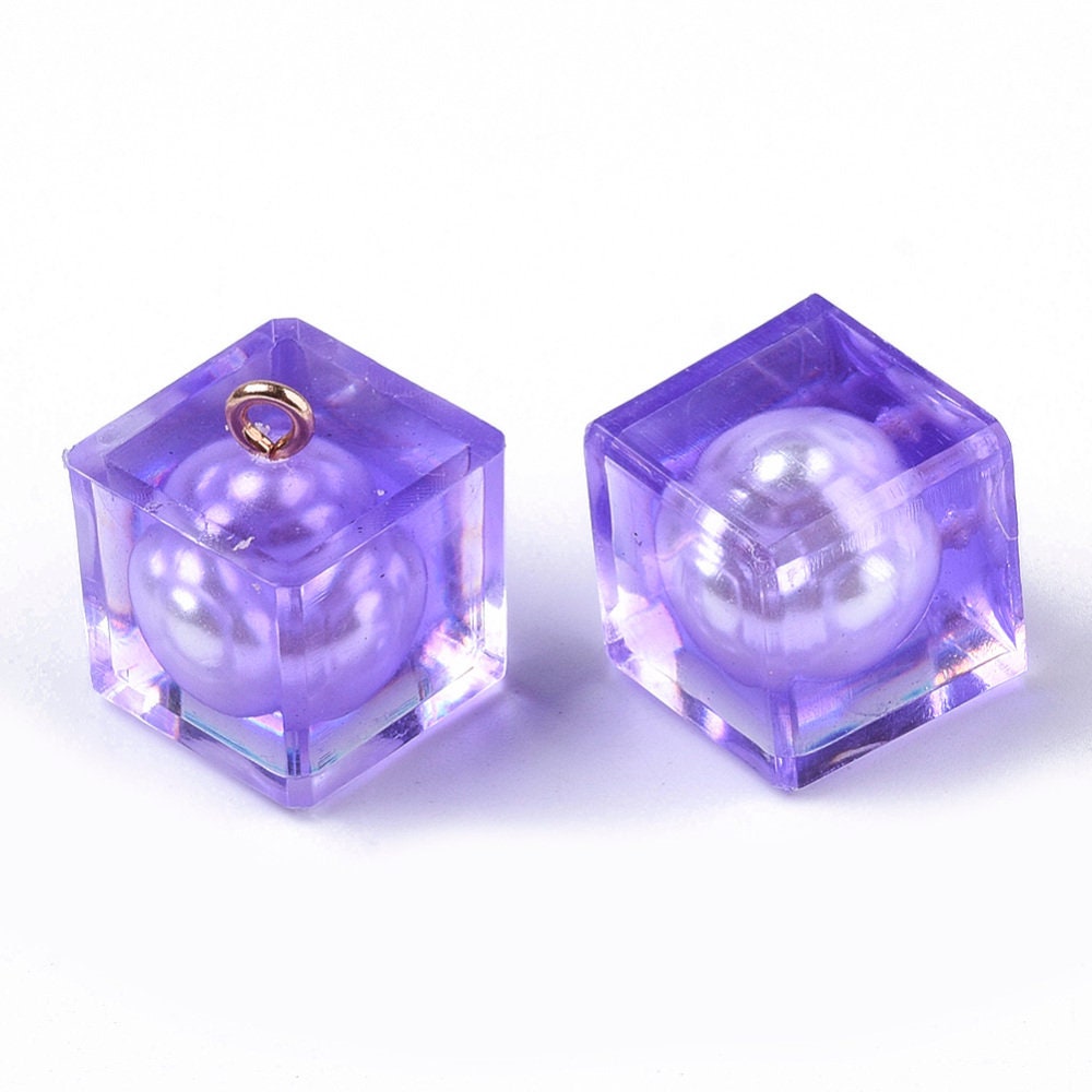 Transparent Epoxy Cube Resin Pendant Charm with Imitation Pearl (16 x 14 x 14mm)
