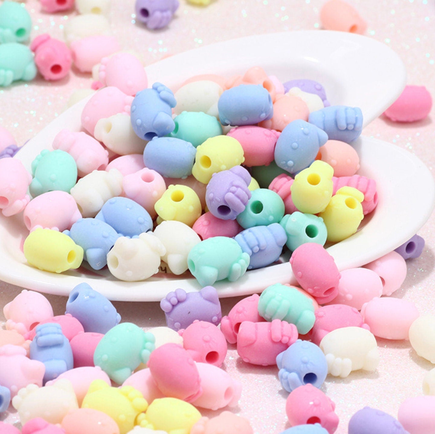 BULK 14MM Kitty with Bow Acrylic Bead (Available in Matte or Shiny)
