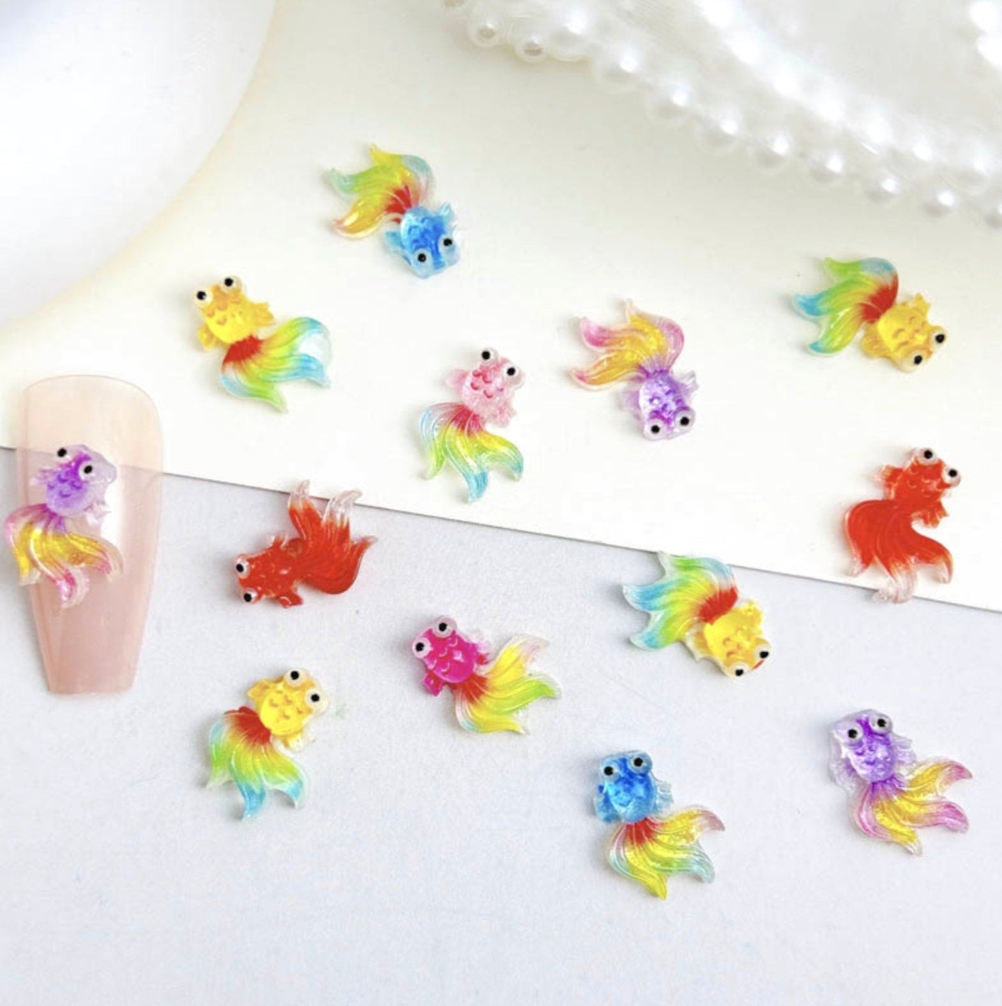 Mixed Gradient Color Goldfish, Animal Themed 3D Nail Art Charms, Mini Cabochon