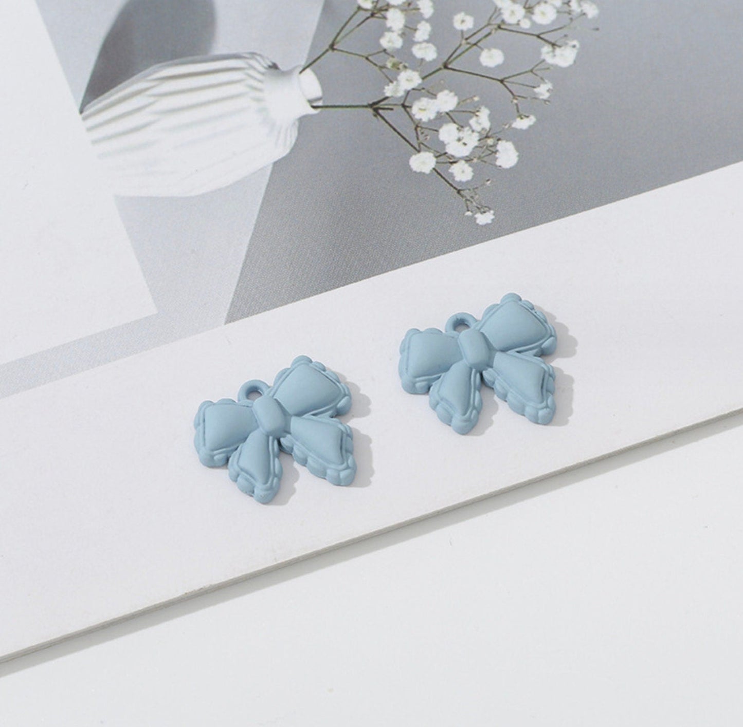 Metal Alloy Ruffled Bow Themed Charms (16mm x 18mm)