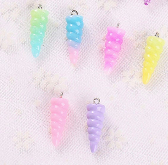 Cute Pastel Unicorn Horn Resin Charm with Eye Pin (9mm x 25mm)
