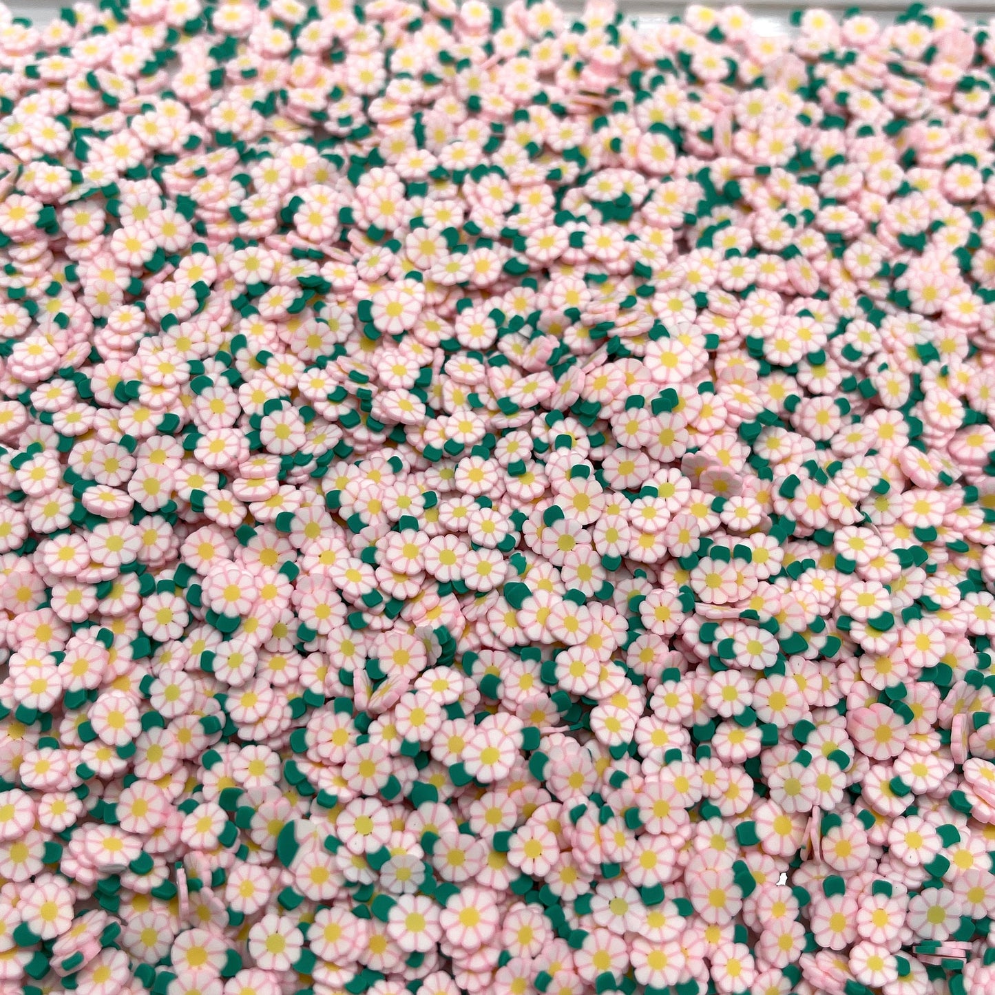 FAKE 5MM Light Pink Daisy, Floral Polymer Clay Sprinkle (NOT EDIBLE) D29-35