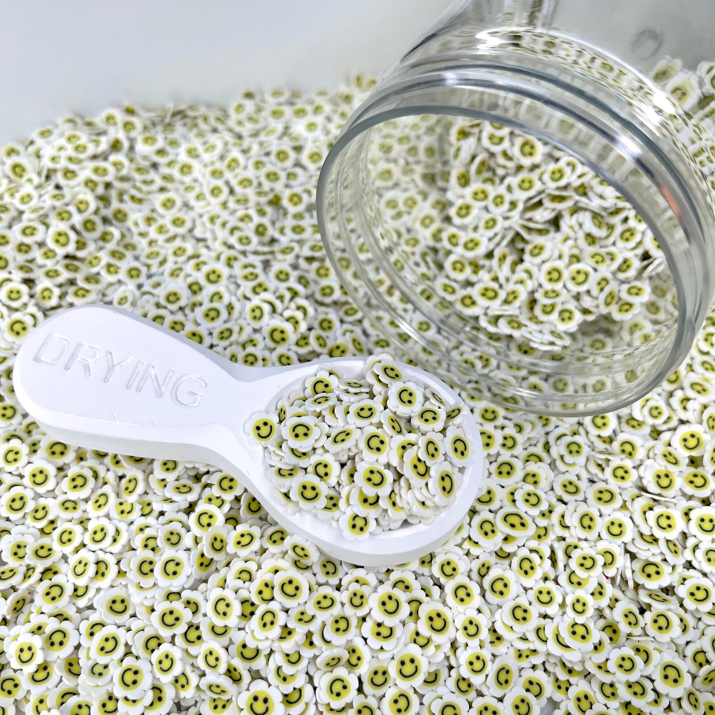 FAKE 5MM White Flower w/Smiley, Floral Polymer Clay Sprinkle (NOT EDIBLE) D29-12