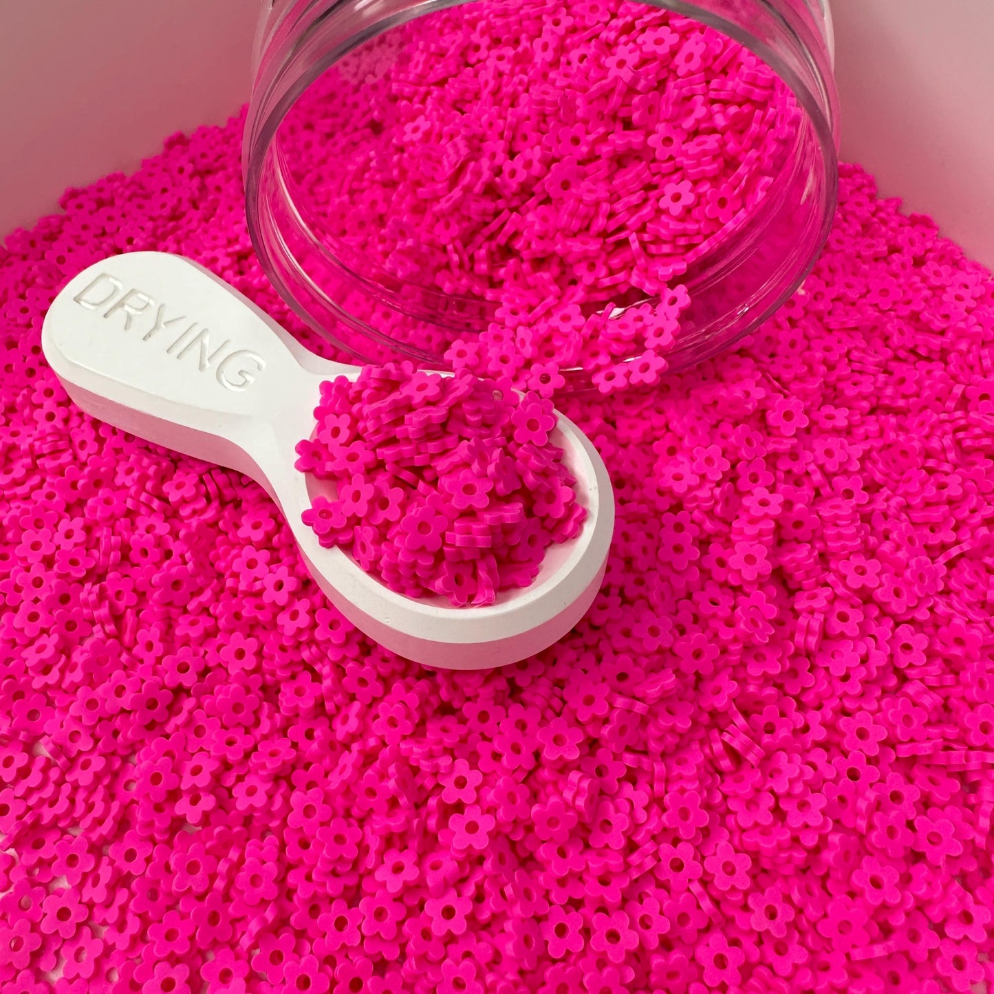 FAKE 5MM Rose Pink Daisy, Floral Polymer Clay Sprinkle (NOT EDIBLE) D38-16