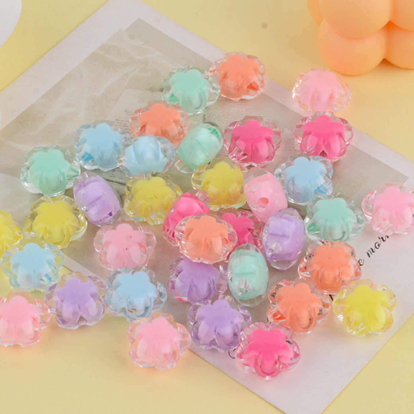 Chunky 17MM Sakura Flower Shaped Acrylic Spacer Beads