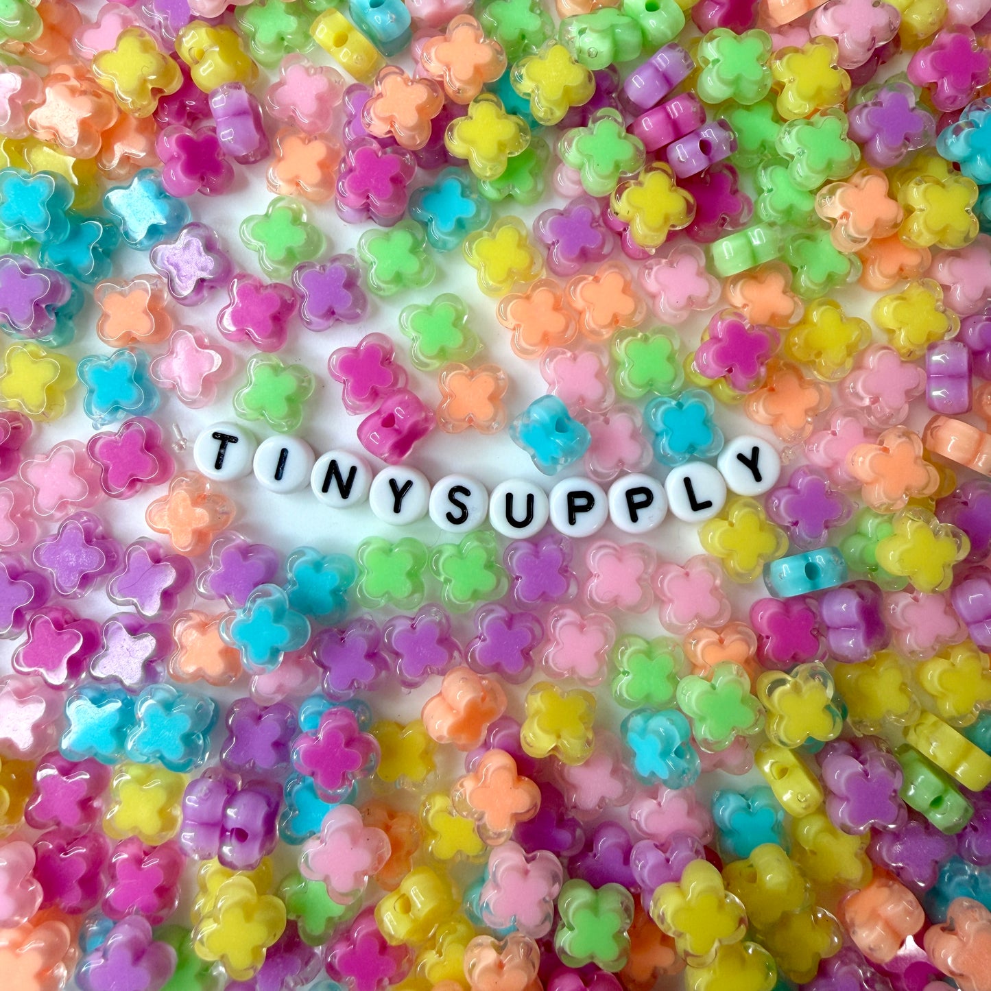 8MM Bright Colored Four Leaf Clover Acrylic Spacer Beads