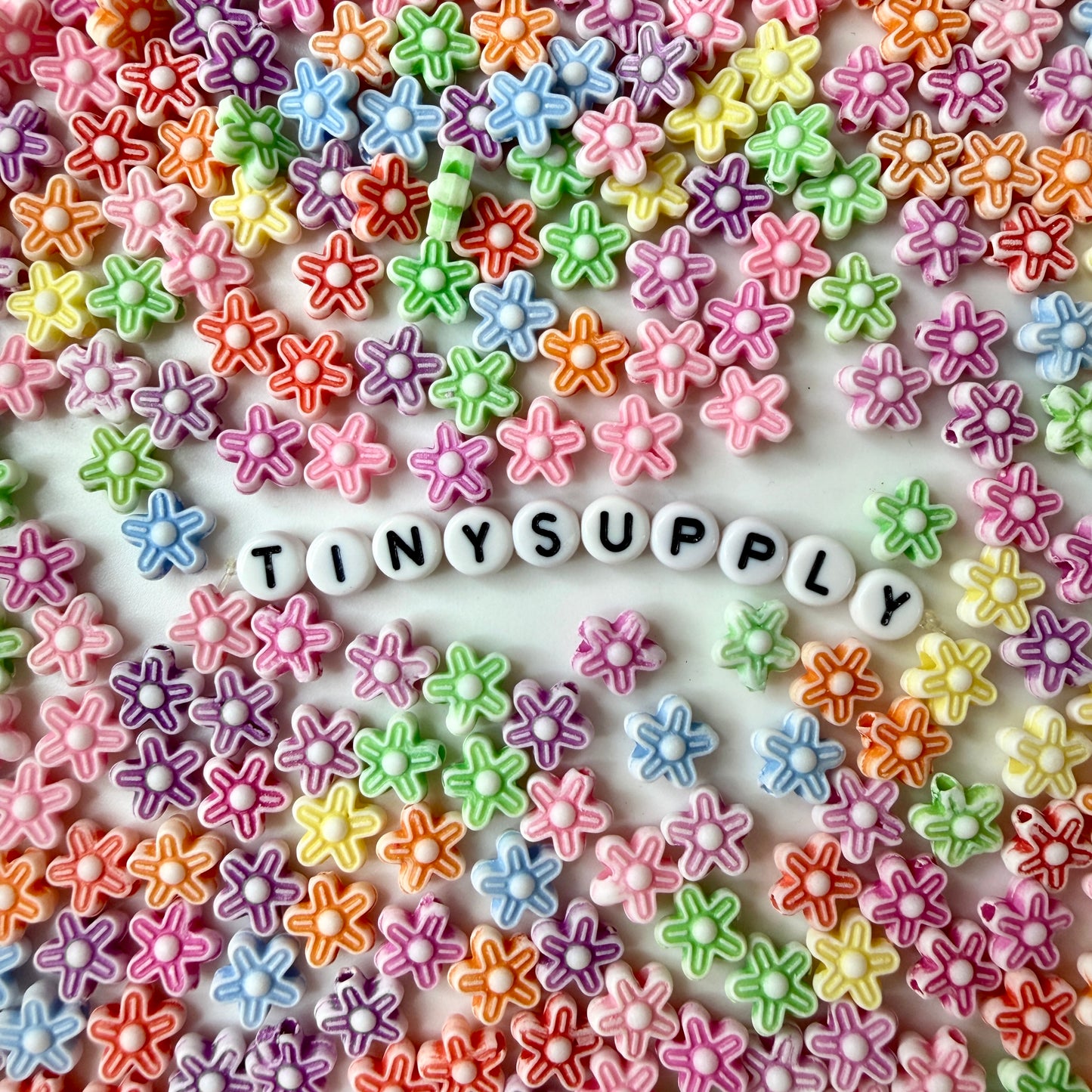 9MM Tropical Flower Themed Acrylic Spacer Beads