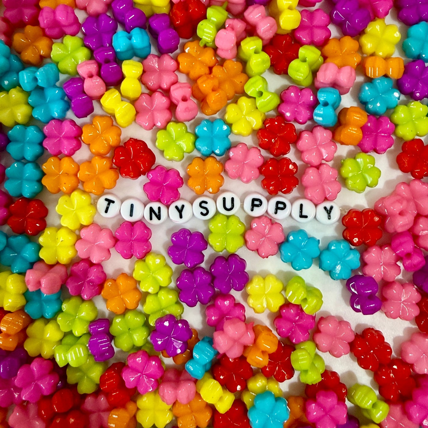 10MM Mixed Colors Acrylic Rainbow Clover Spacer Beads