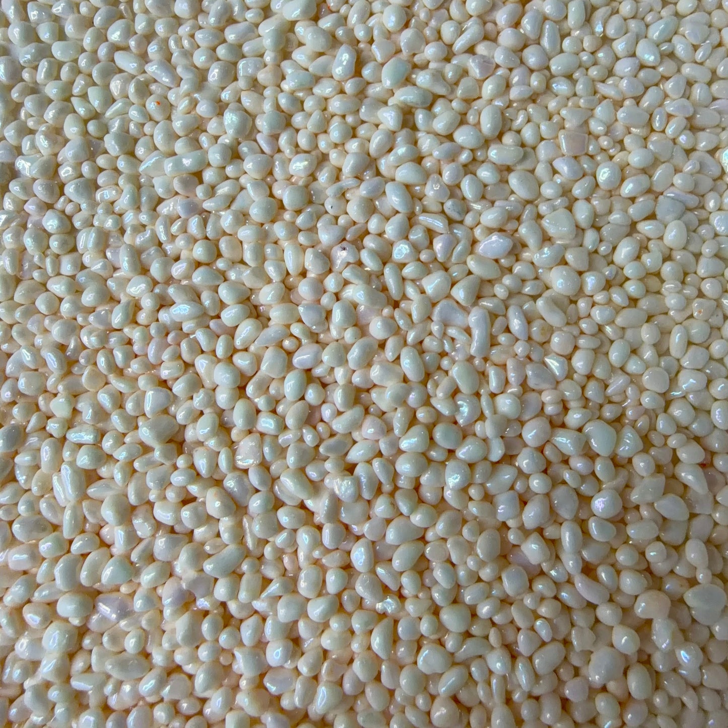 2MM-4MM Pearly Light Salmon Pebble (NOT EDIBLE) D49-07
