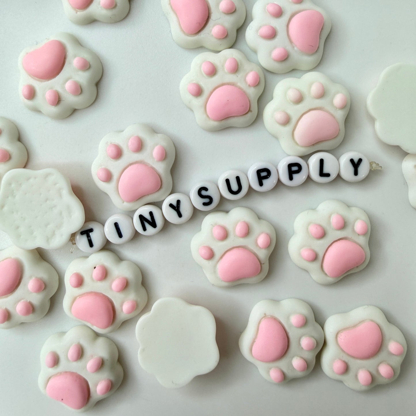 2CM Pink Paw Flatback, Cabochon Animal Themed