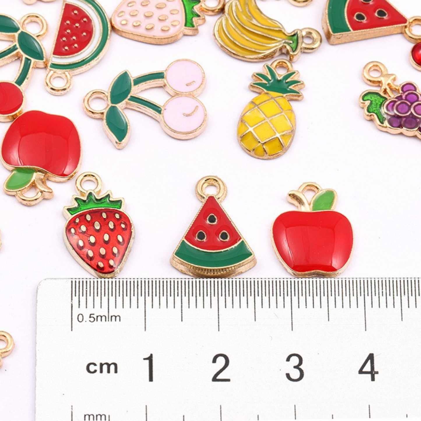 Cute Red Apple Charms (15mm x 12mm x 3mm, Hole: 0.9mm)