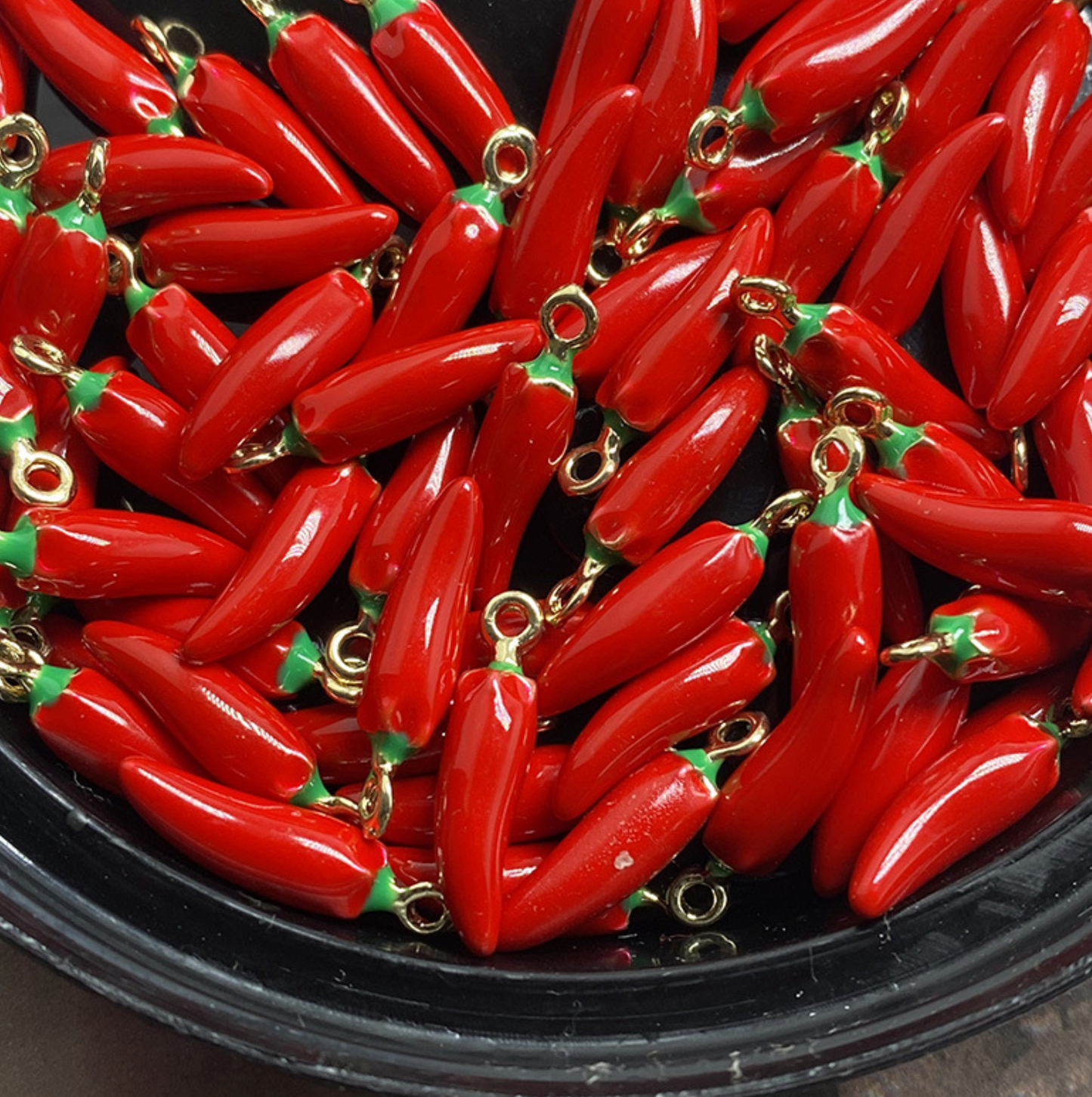 Hot Chili Pepper Themed Enamel Charm (1.9cm x 0.5cm)