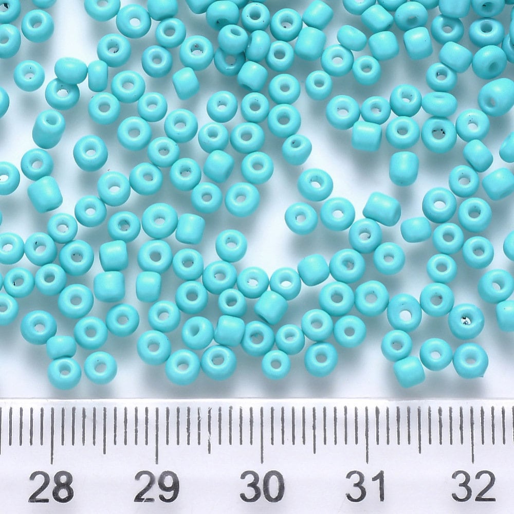 3MM Cyan 8/0 Glass Seed Beads (S036-13)