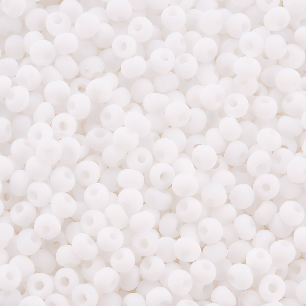 3MM Frosted White 8/0 Glass Seed Beads (S048-019)