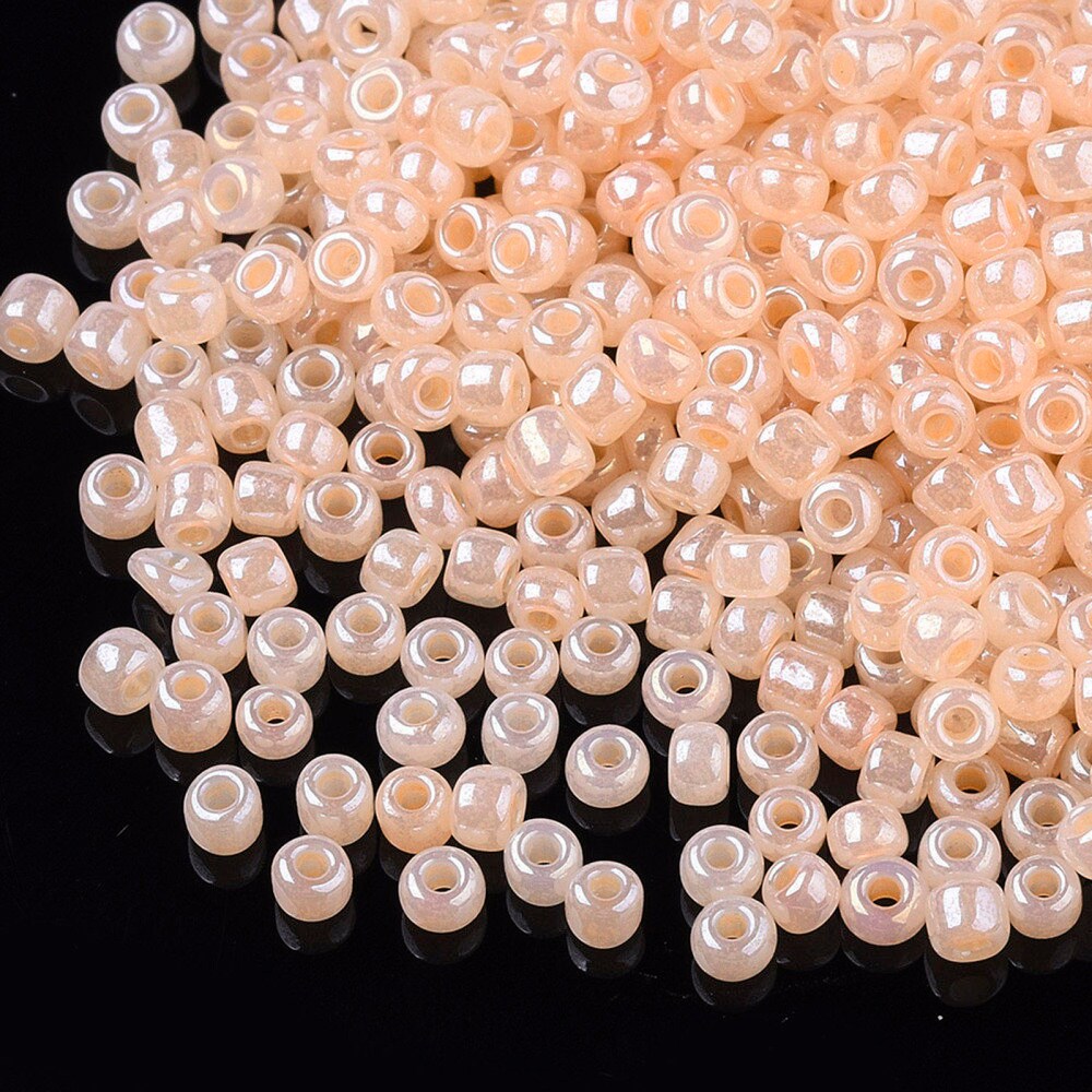 3MM Light Orange 8/0 Glass Seed Beads (US0003-147)