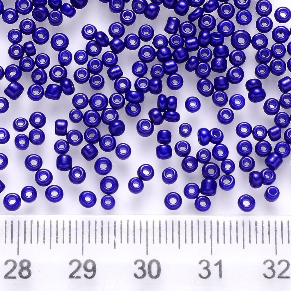 3MM Navy Blue 8/0 Glass Seed Beads (S036-07)