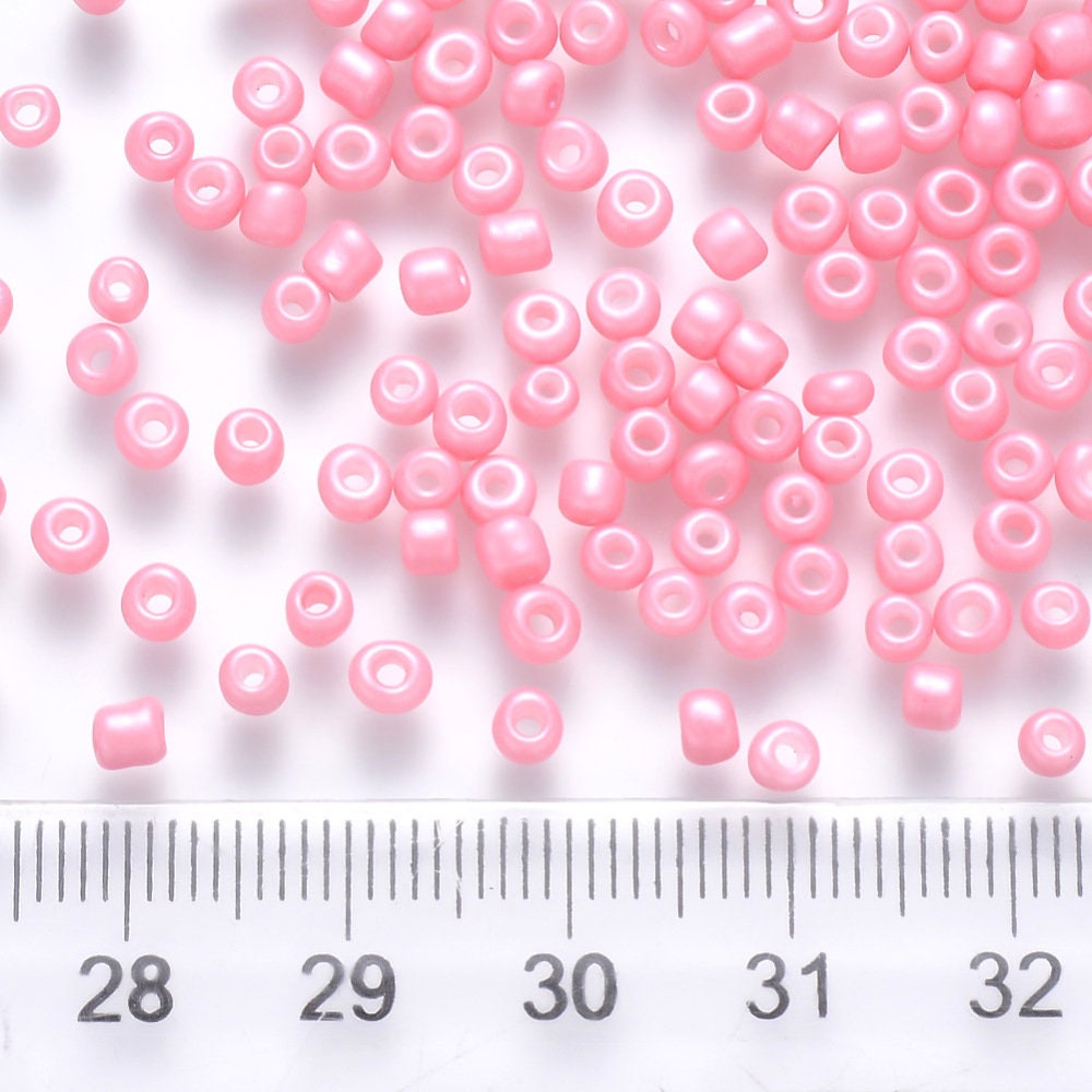 3MM Party Pink 8/0 Glass Seed Beads (S036-04)