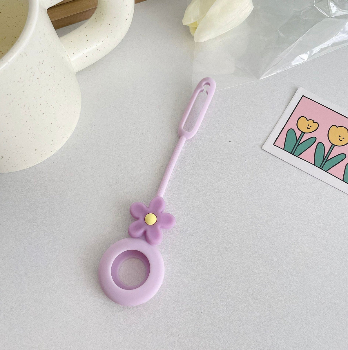 Cute Flowers Tie-able Silicone AirTag Case