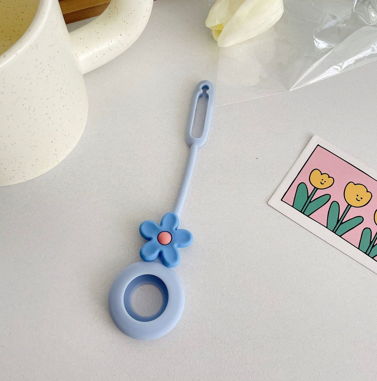 Cute Flowers Tie-able Silicone AirTag Case