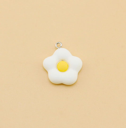 Egg Shaped Flower Charm (19MM X 19MM)