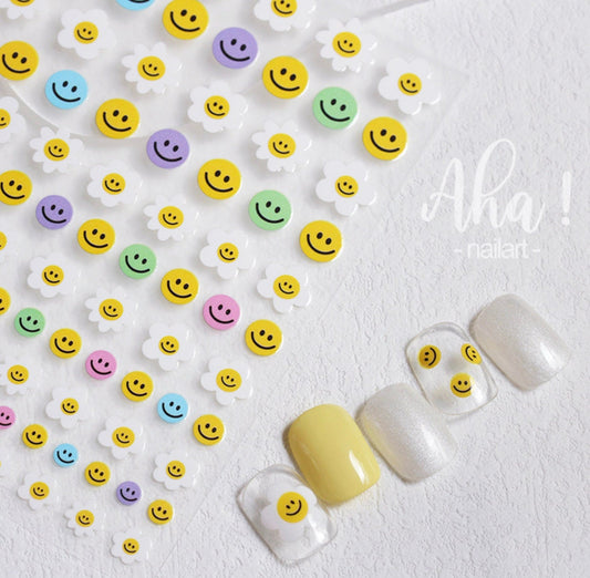 Happy Faced White Daisy, Floral Themed 2D Nail Art Stickers (Aha! 031)