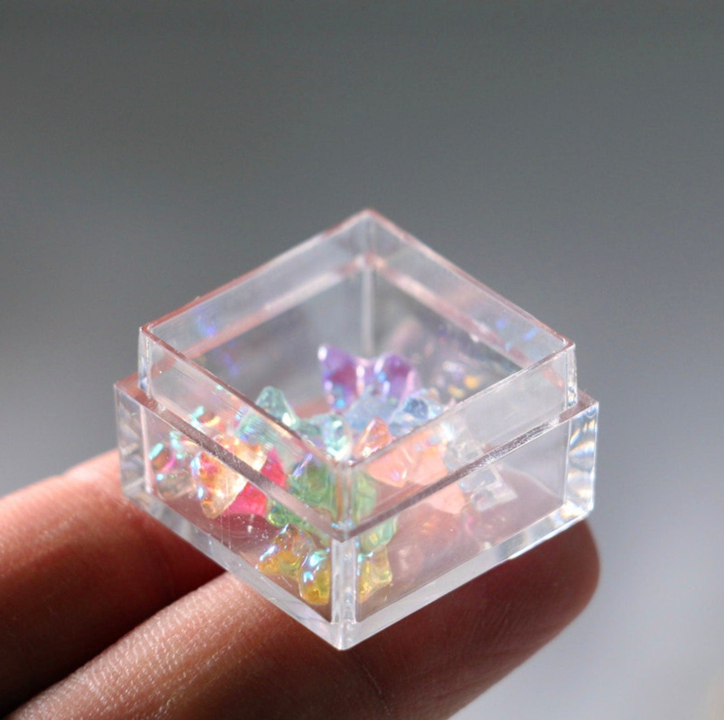 Tiny Dollhouse 1:12 AB Iridescent Bears, No Hole, No Hook (4mm x 7mm)