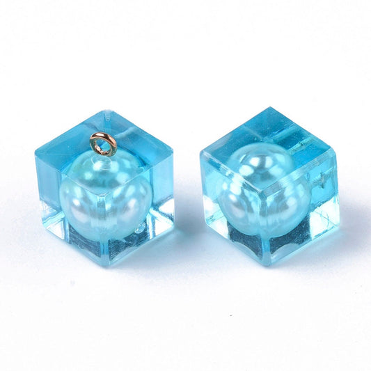 Transparent Epoxy Cube Resin Pendant Charm with Imitation Pearl (16 x 14 x 14mm)