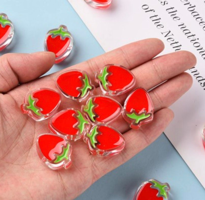 Chunky Transparent Strawberry Bead (25.5x19mm)