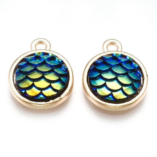11MM Resin Mermaid Fish Scale Flat Round Gold Charm