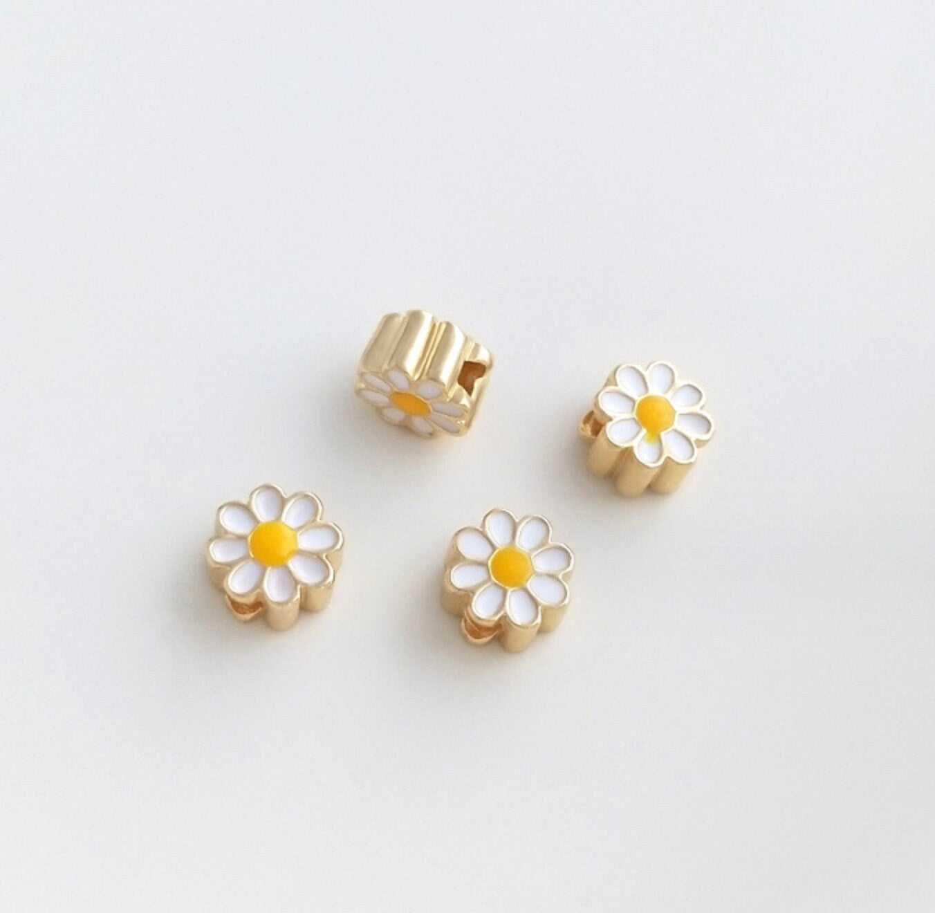 18K Gold Plated Daisy Flower Enamel Bead or Charm