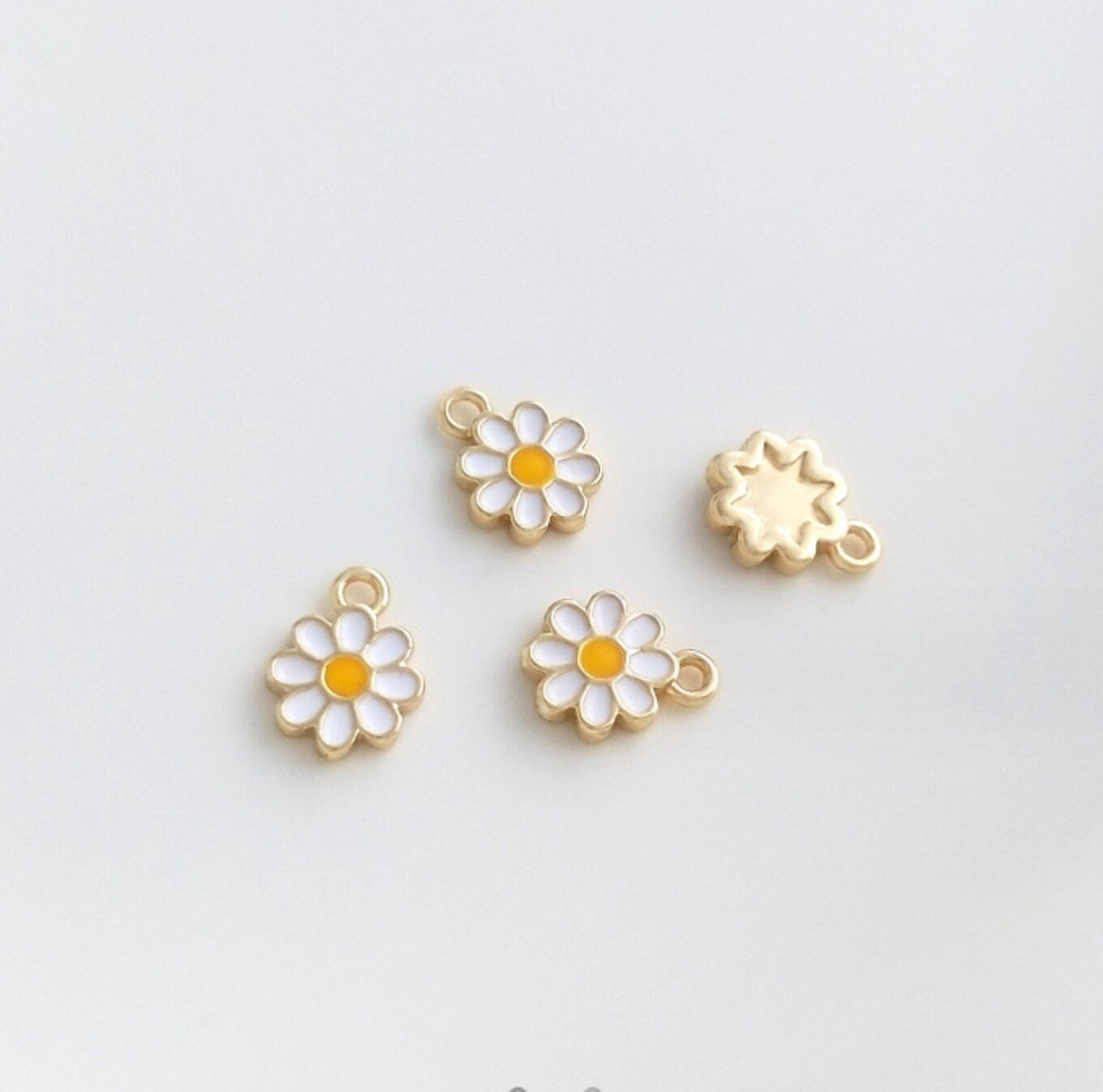 18K Gold Plated Daisy Flower Enamel Bead or Charm