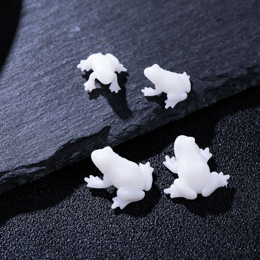 3D Printed Frog Resin Model, Animal Themed Model