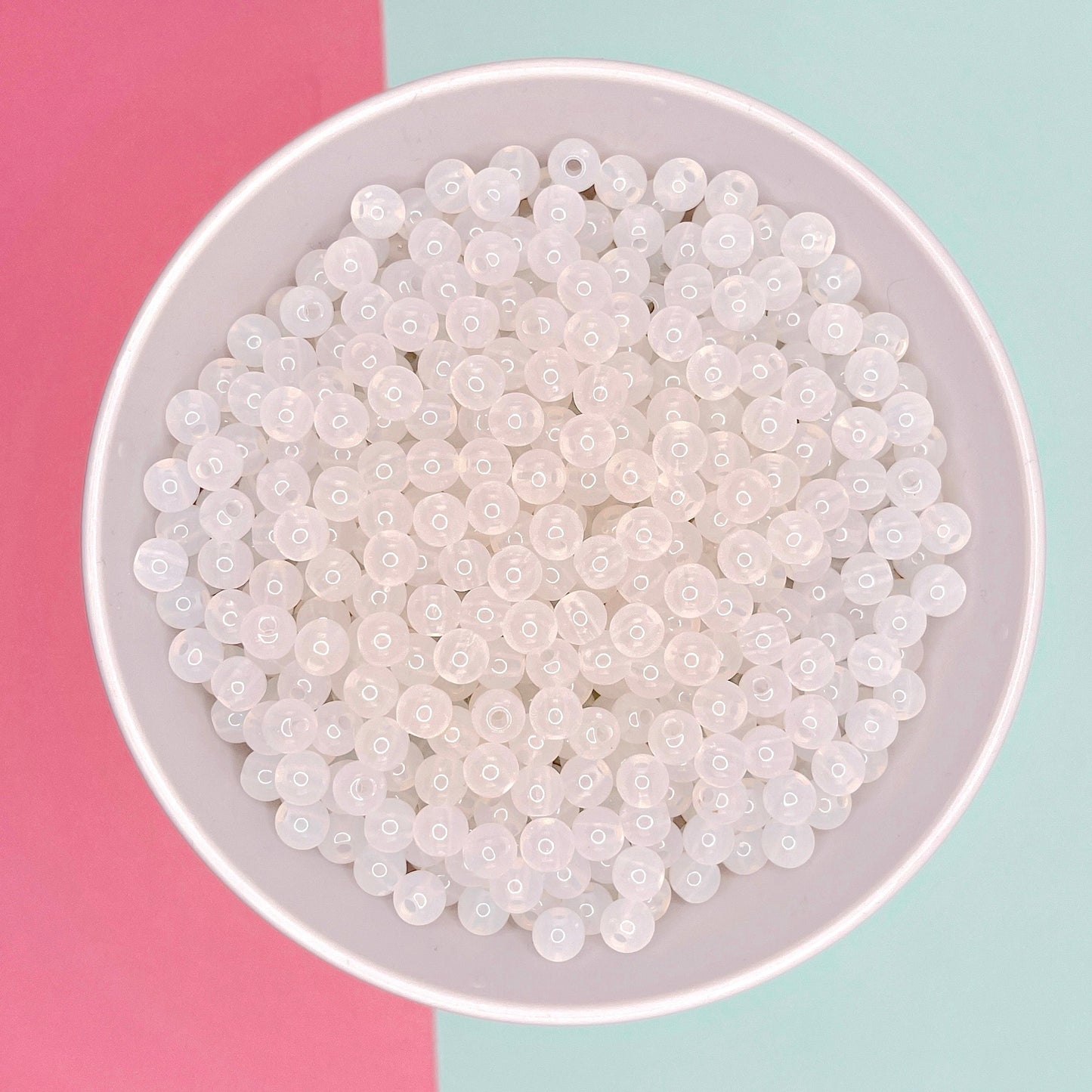 6MM/8MM Jelly White Colored Acrylic Round Ball Beads