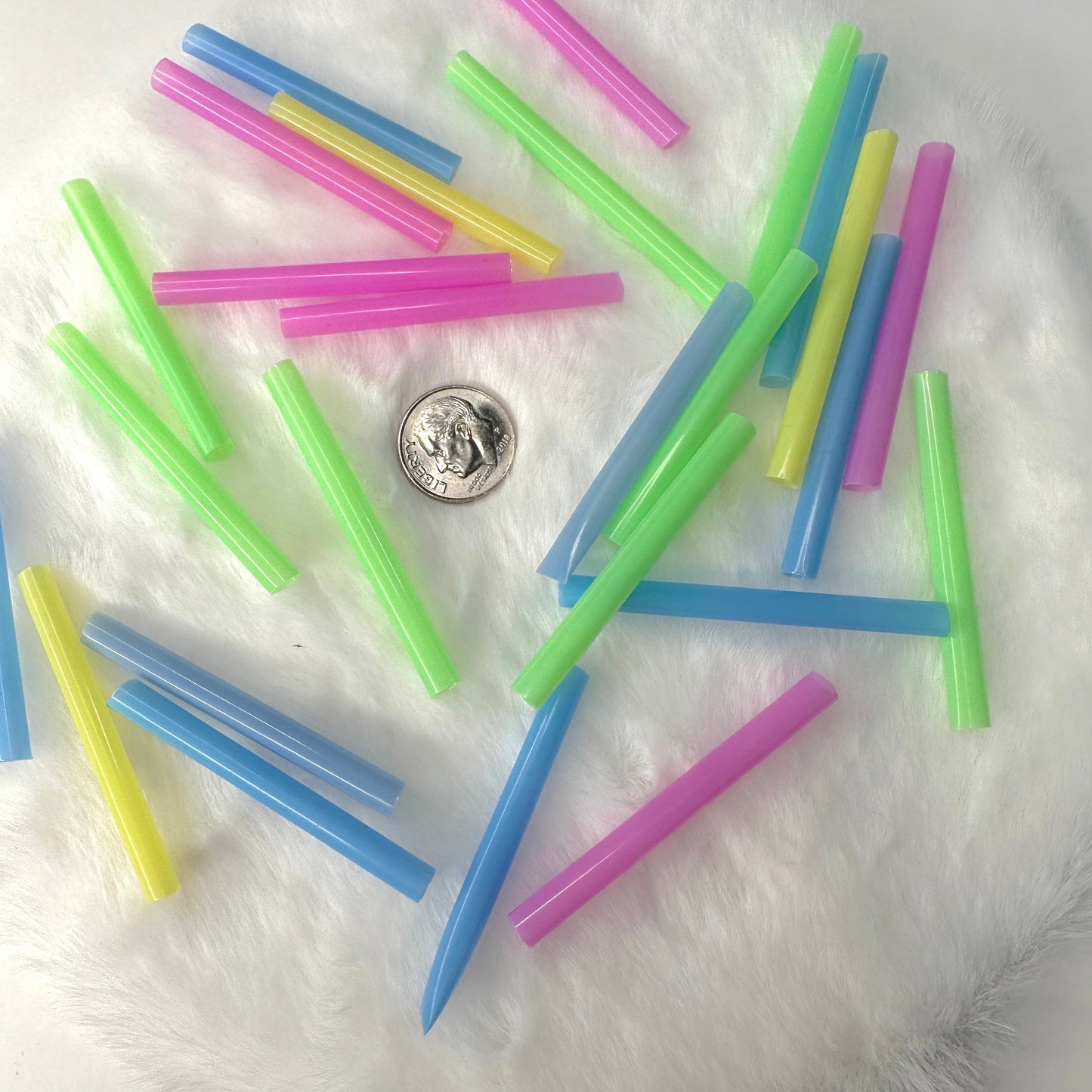 Miniature Plastic Straw, Food Themed Cabochons (5cm x 0.5cm)