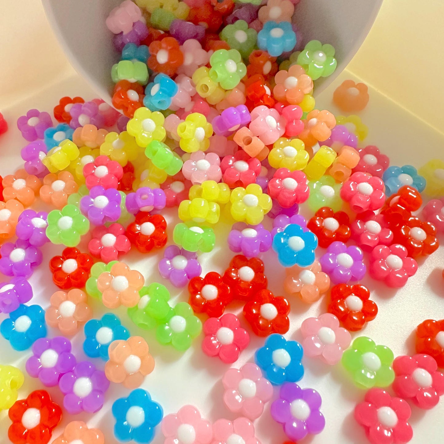 Chunky 12MM Bright Colored Jelly Daisy Flower Acrylic Beads