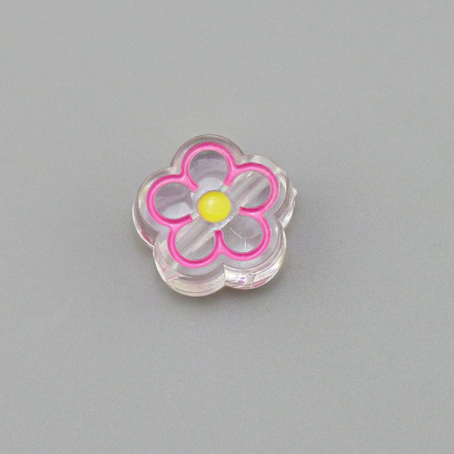 Cute Flower Outline Enamel Acrylic Bead (19mm x 19mm x 8mm, Hole: 3mm)