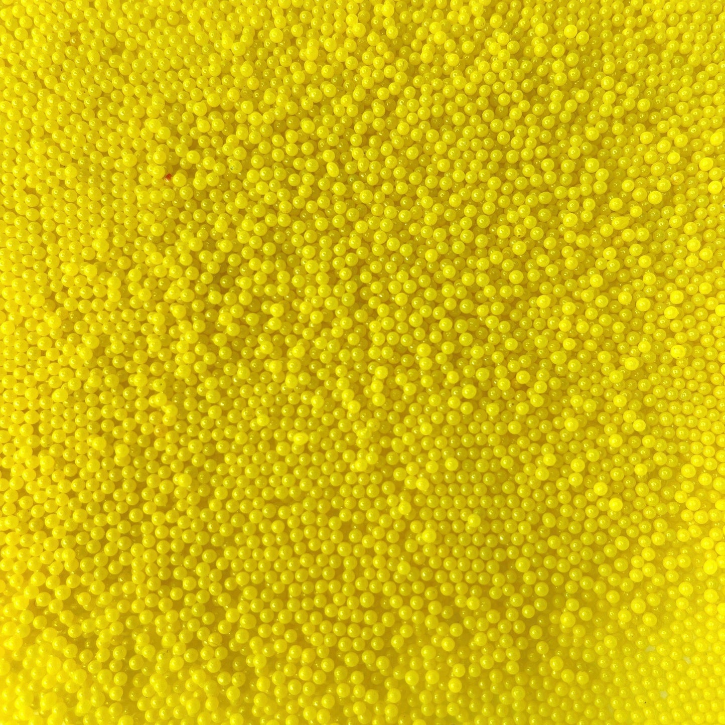 FAKE 2MM Yellow Pearl Mix (NOT EDIBLE)   D48-01