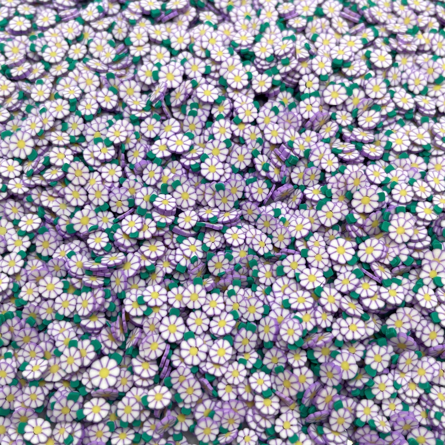 FAKE 5MM Light Purple Daisy, Floral Polymer Clay Sprinkle (NOT EDIBLE) D29-18