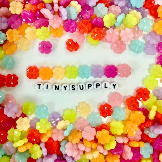 11.4MM Jelly Faceted Clover Flower Acrylic Beads