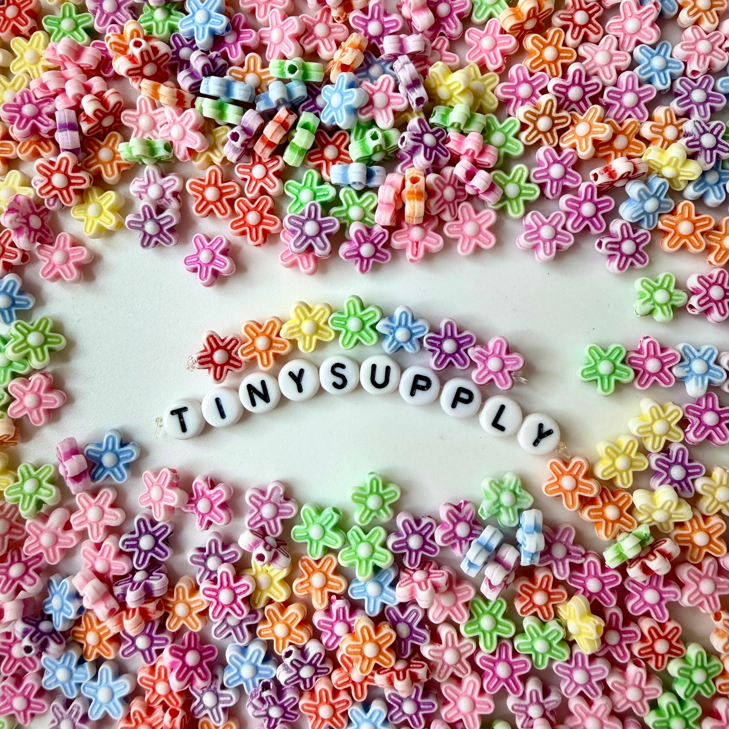 9MM Tropical Flower Themed Acrylic Spacer Beads