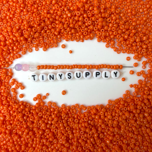 3MM Orange Red 8/0 Glass Seed Beads (S036-01) D41-06