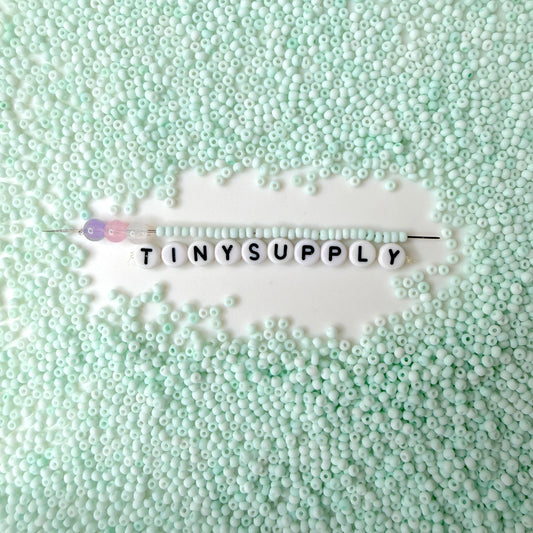 3MM Frosted Light Mint 8/0 Glass Seed Beads (S048-007) D41-10
