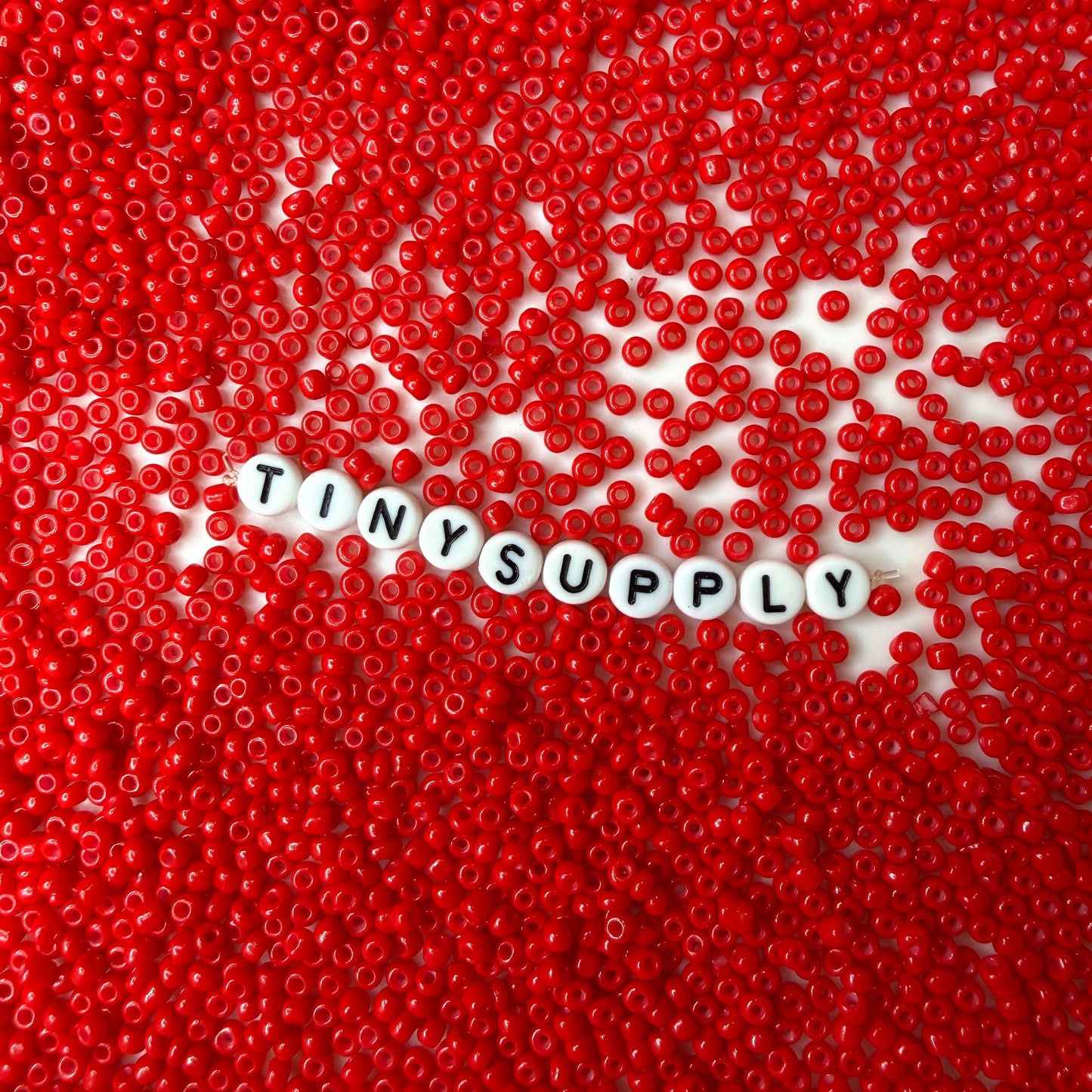 3MM Red 8/0 Glass Seed Beads (S036-15) D41-32