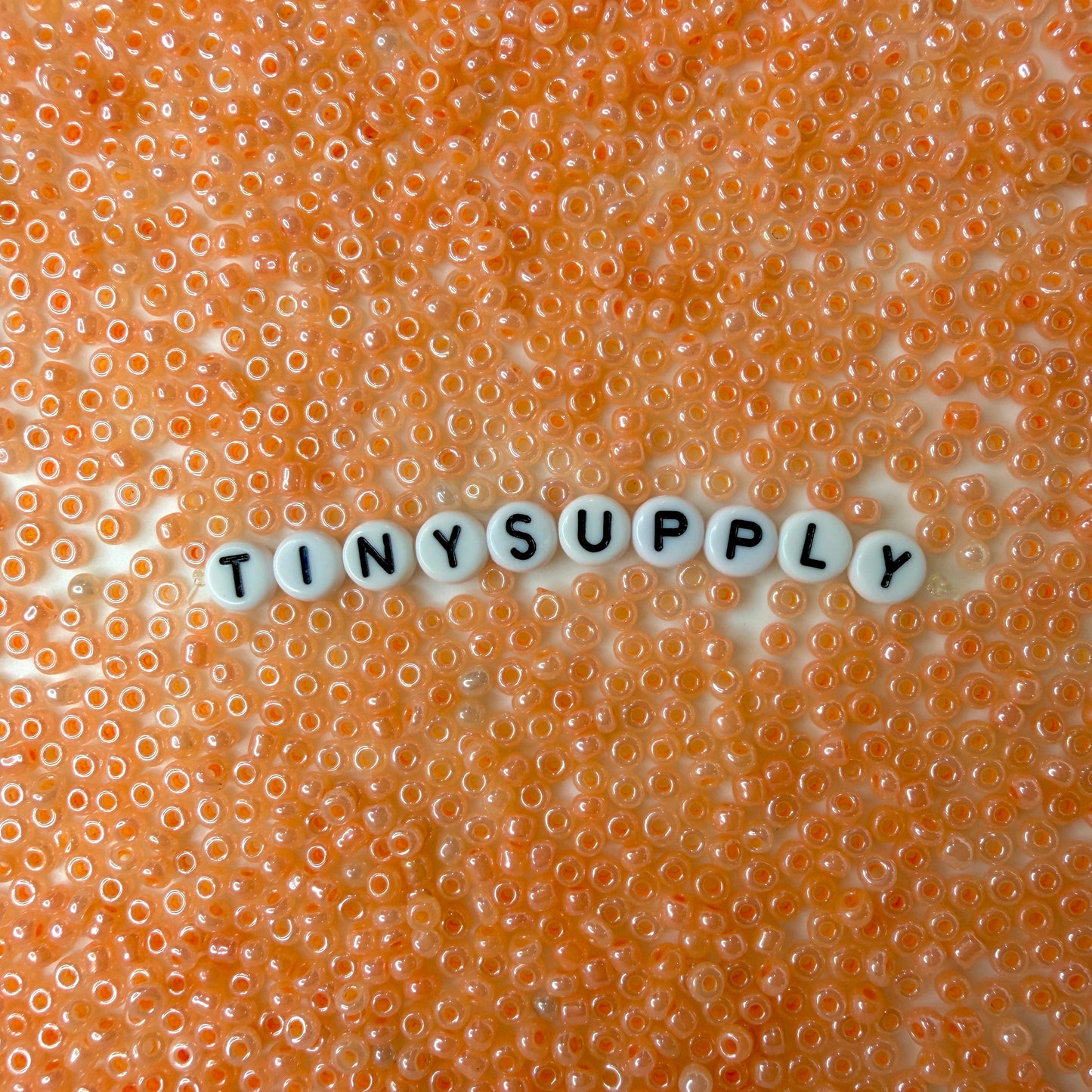 3MM Light Orange 8/0 Glass Seed Beads (US0003-147)