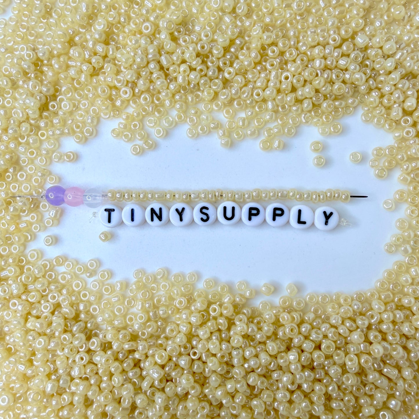 3MM Light Goldenrod 8/0 Glass Seed Beads (US0003-152)